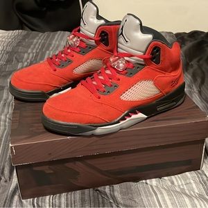 jordan 5 raging bulls